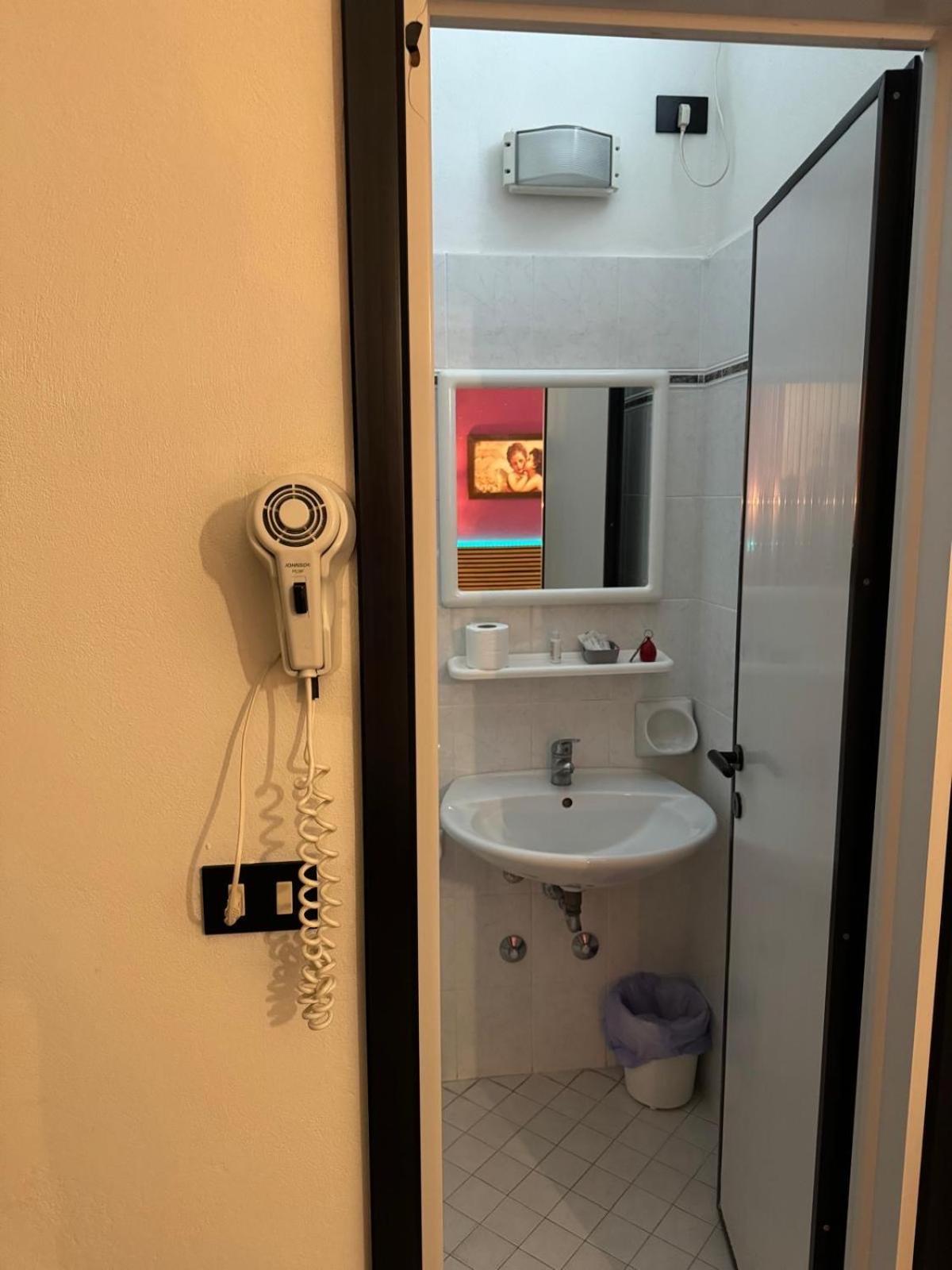 Hotel New Liston Rimini Kültér fotó
