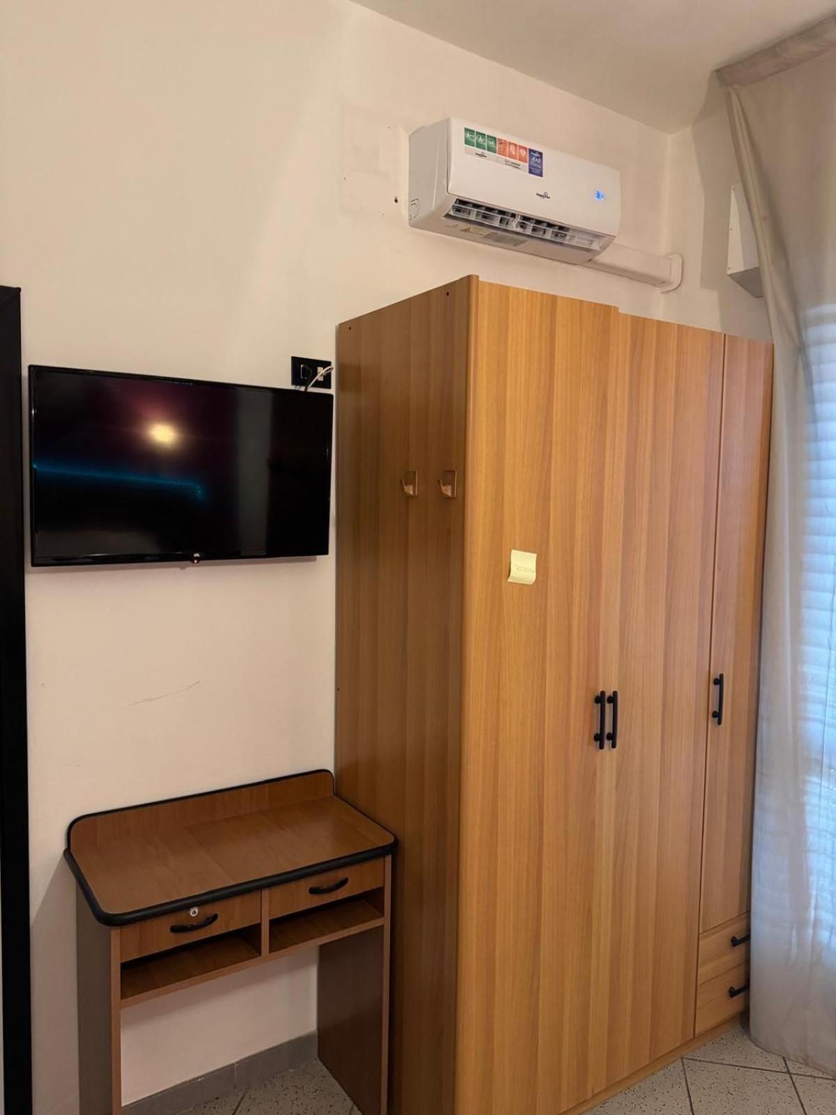Hotel New Liston Rimini Kültér fotó